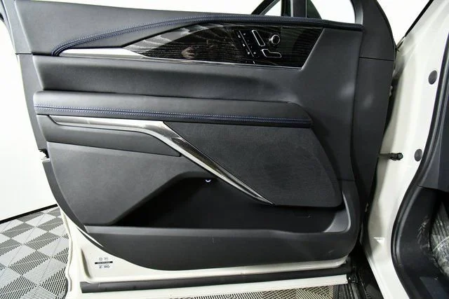 2026 Cadillac Escalade IQL Sport - Photo 22