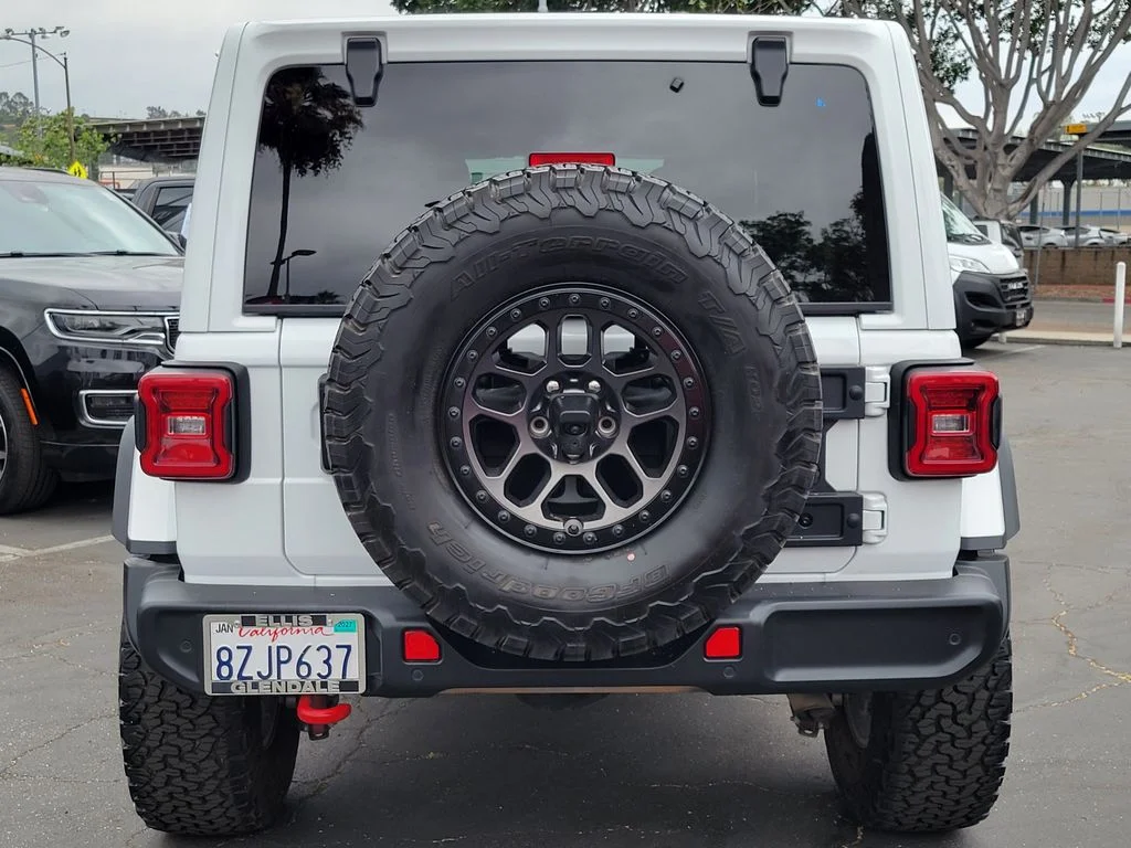 Used 2021 White Jeep Unlimited Rubicon image 32