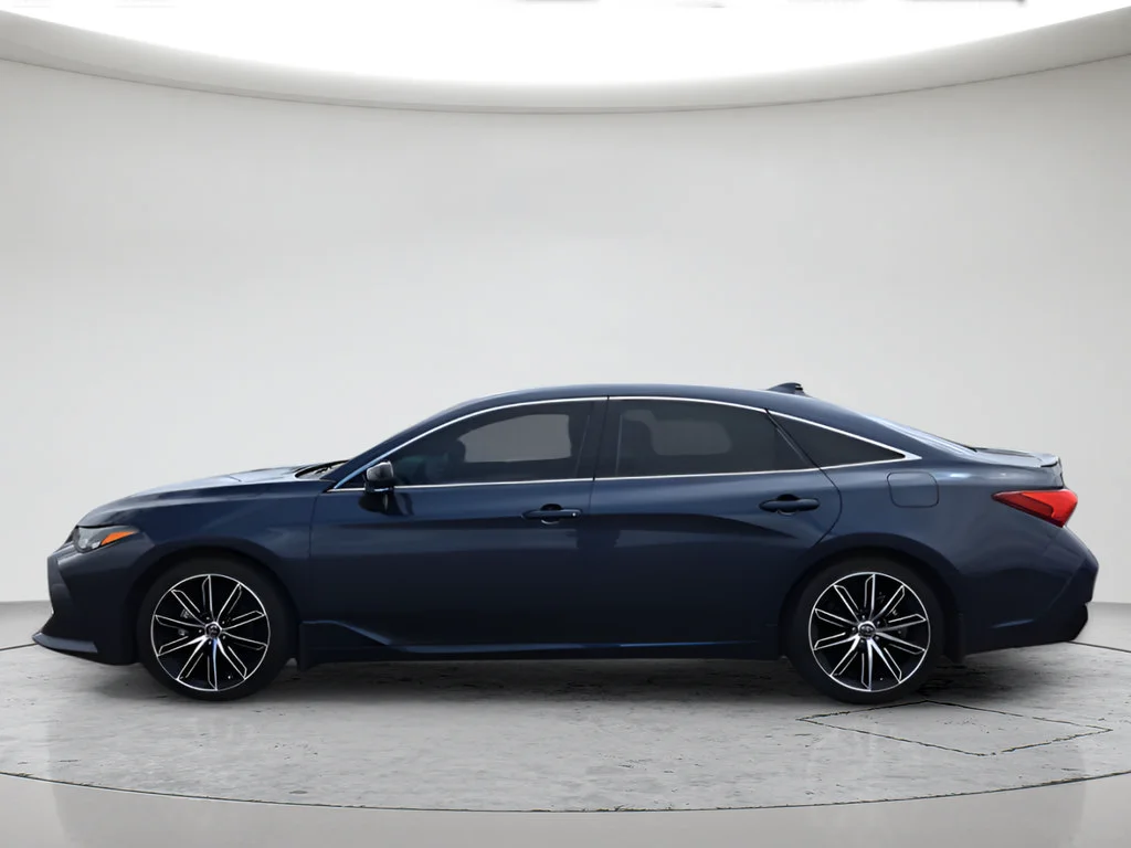 Used 2019 Blue Toyota XLE image 2