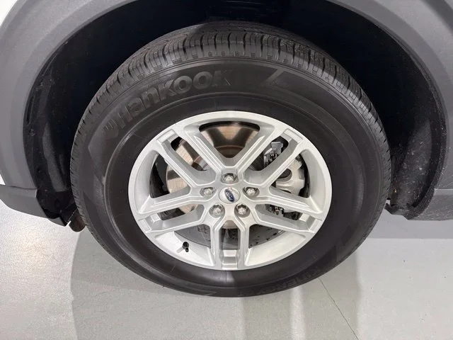 Used 2025 White Ford Active image 4