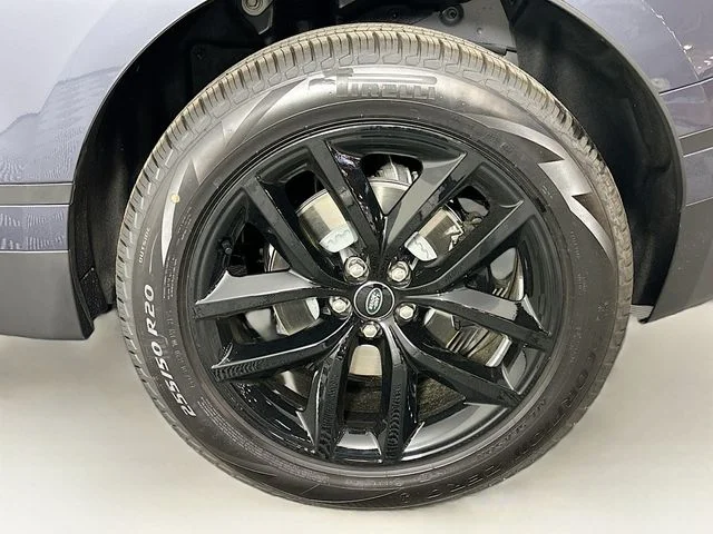 Certified Used 2026 Varesine Blue Land Rover S image 30