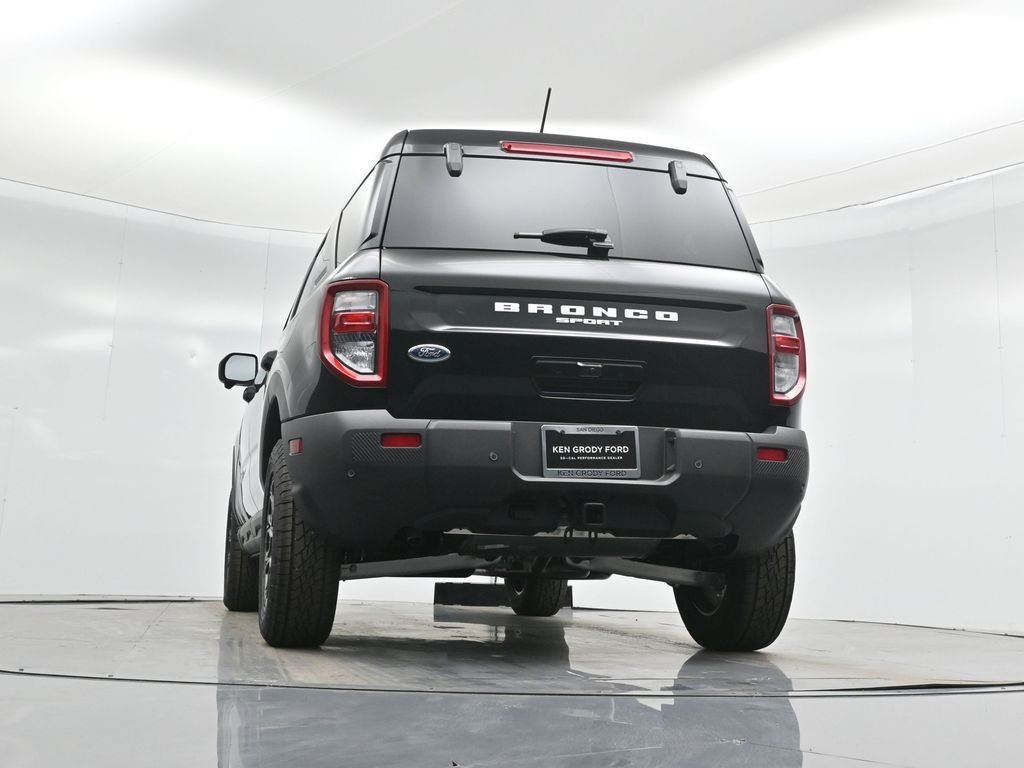 New 2025 Shadow Black Ford Badlands image 53