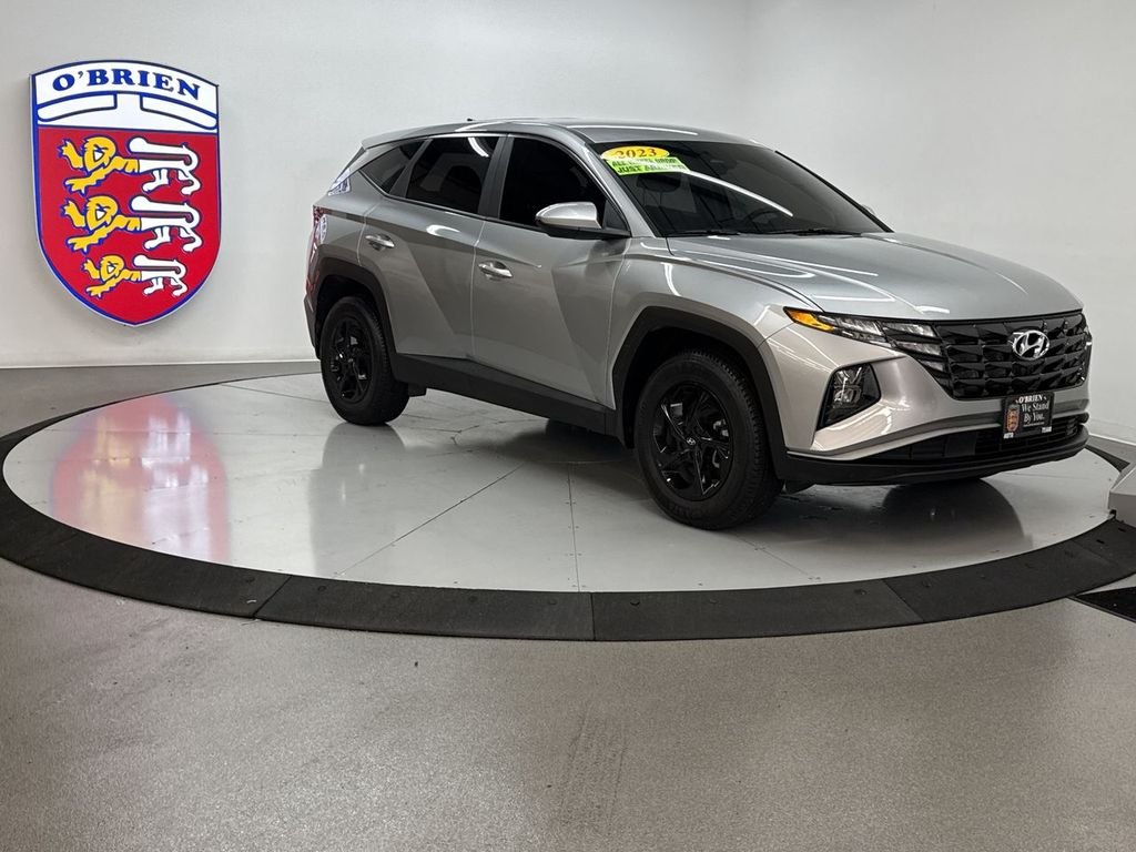 2023 Hyundai Tucson SE