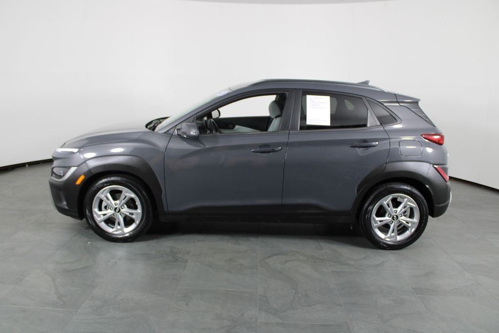 Used 2023 Gray Hyundai SEL image 13