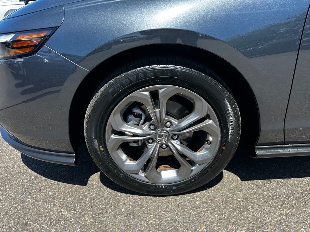 Used 2024  Honda EX image 10