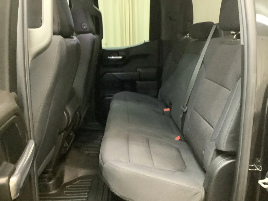 Used 2019 Onyx Black GMC Fleet/Base image 21