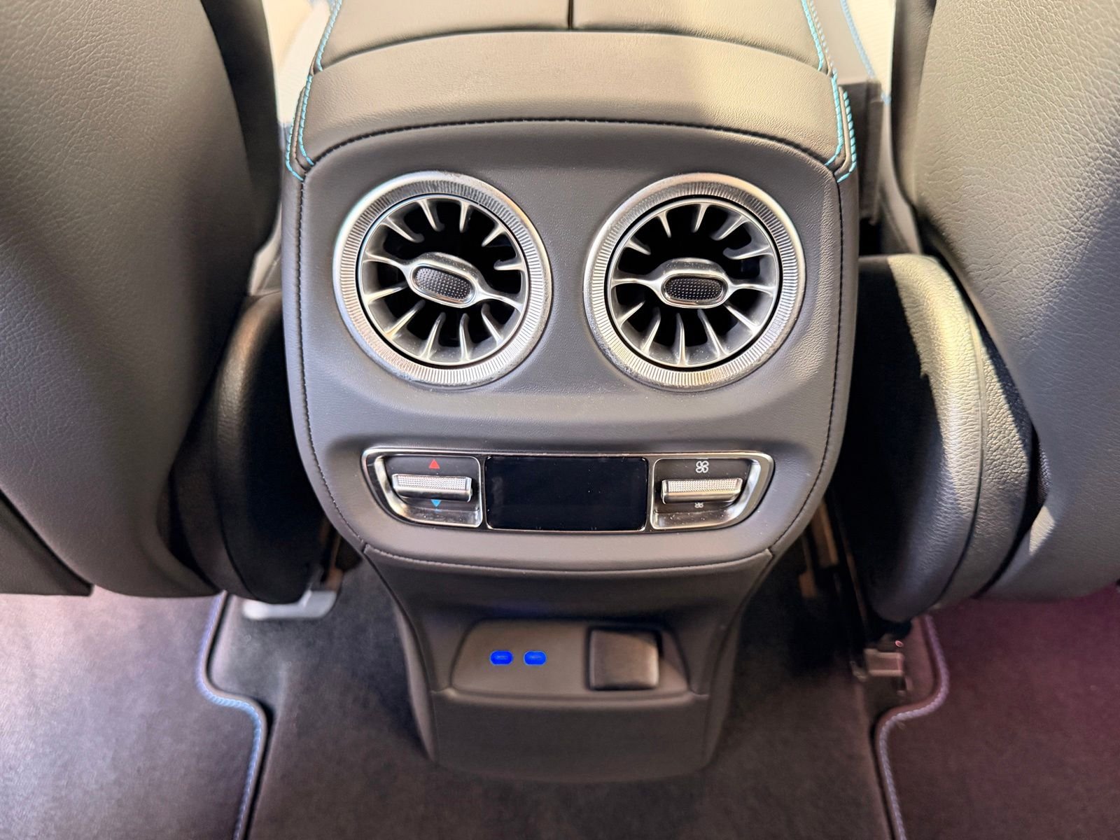 Certified Used 2025 MANUFAKTUR South Sea Blue Magno Mercedes-Benz G 580 image 16