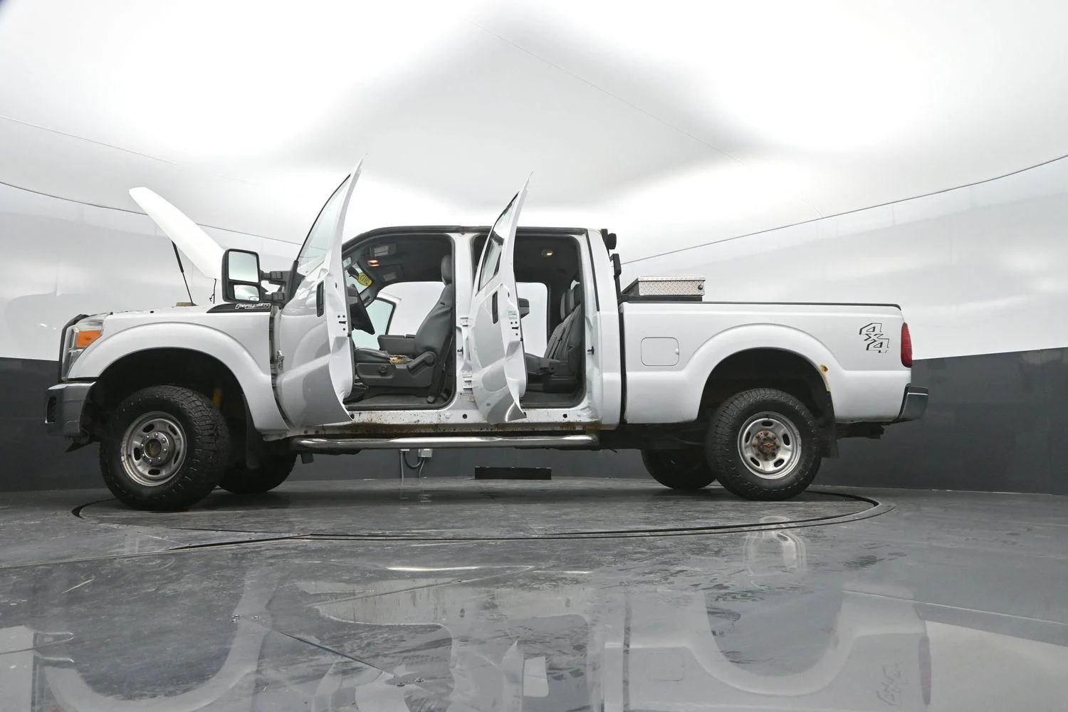Used 2015 Oxford White Ford XL image 42