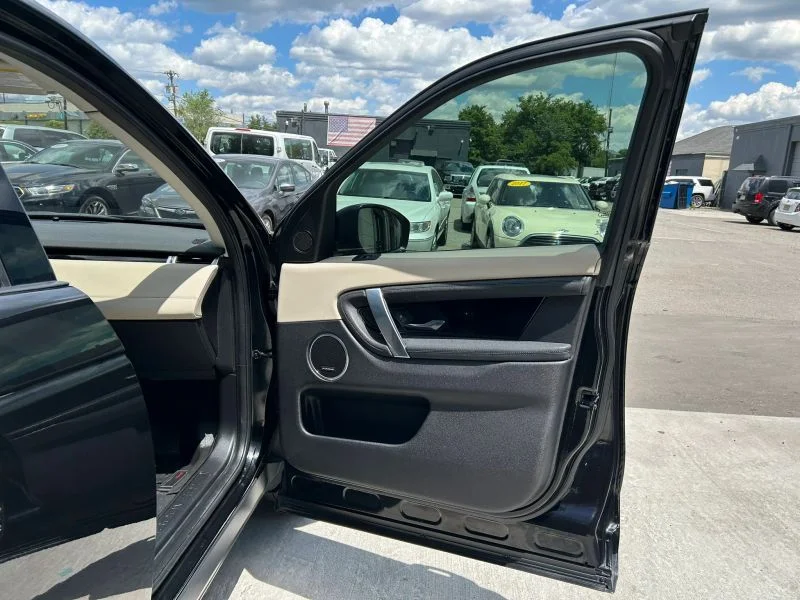 Used 2021 Black Land Rover S Sport Utility 4D image 19