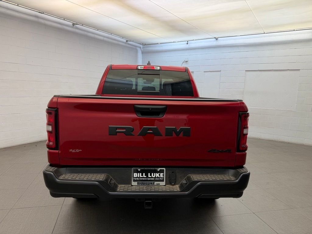 New 2026 Molten Red Pearl-Coat Exterior Paint RAM Warlock image 4