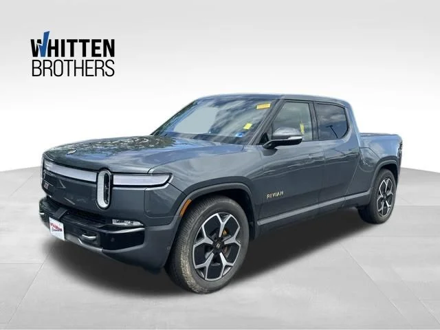 2022 Rivian R1T's photo