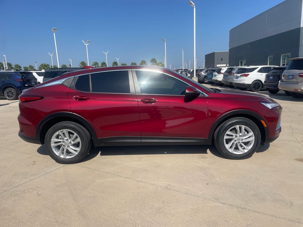 Used 2024 Red Buick Preferred image 6