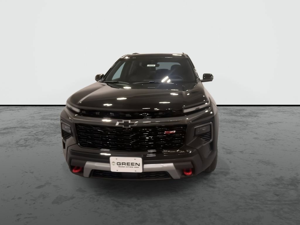 New 2026 Mosaic Black Metallic Chevrolet Z71 image 3