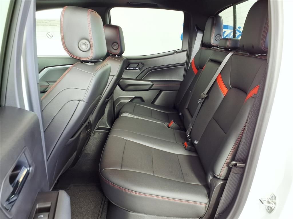 2026 Chevrolet Colorado Z71 - Photo 58