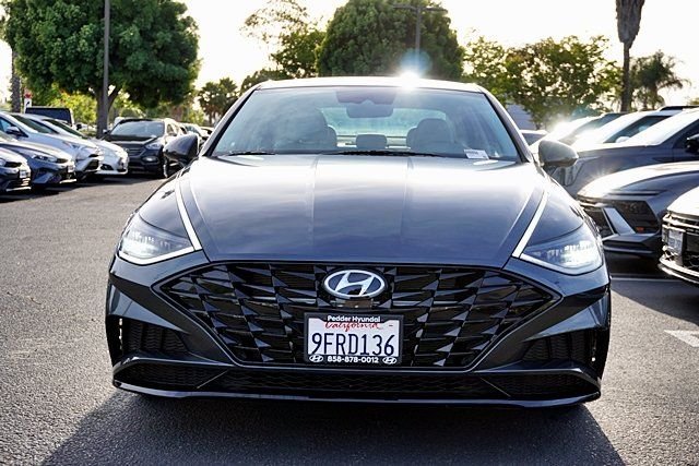 Used 2023 Gray Hyundai SEL image 4