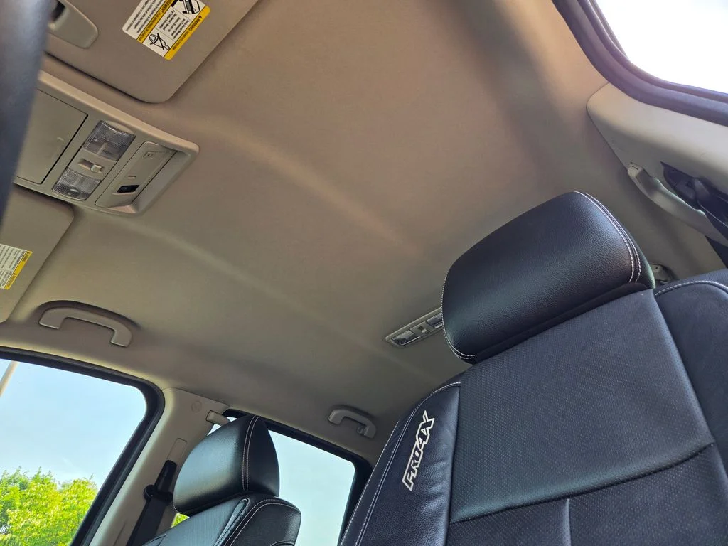 Used 2017 Silver Nissan PRO-4X image 25