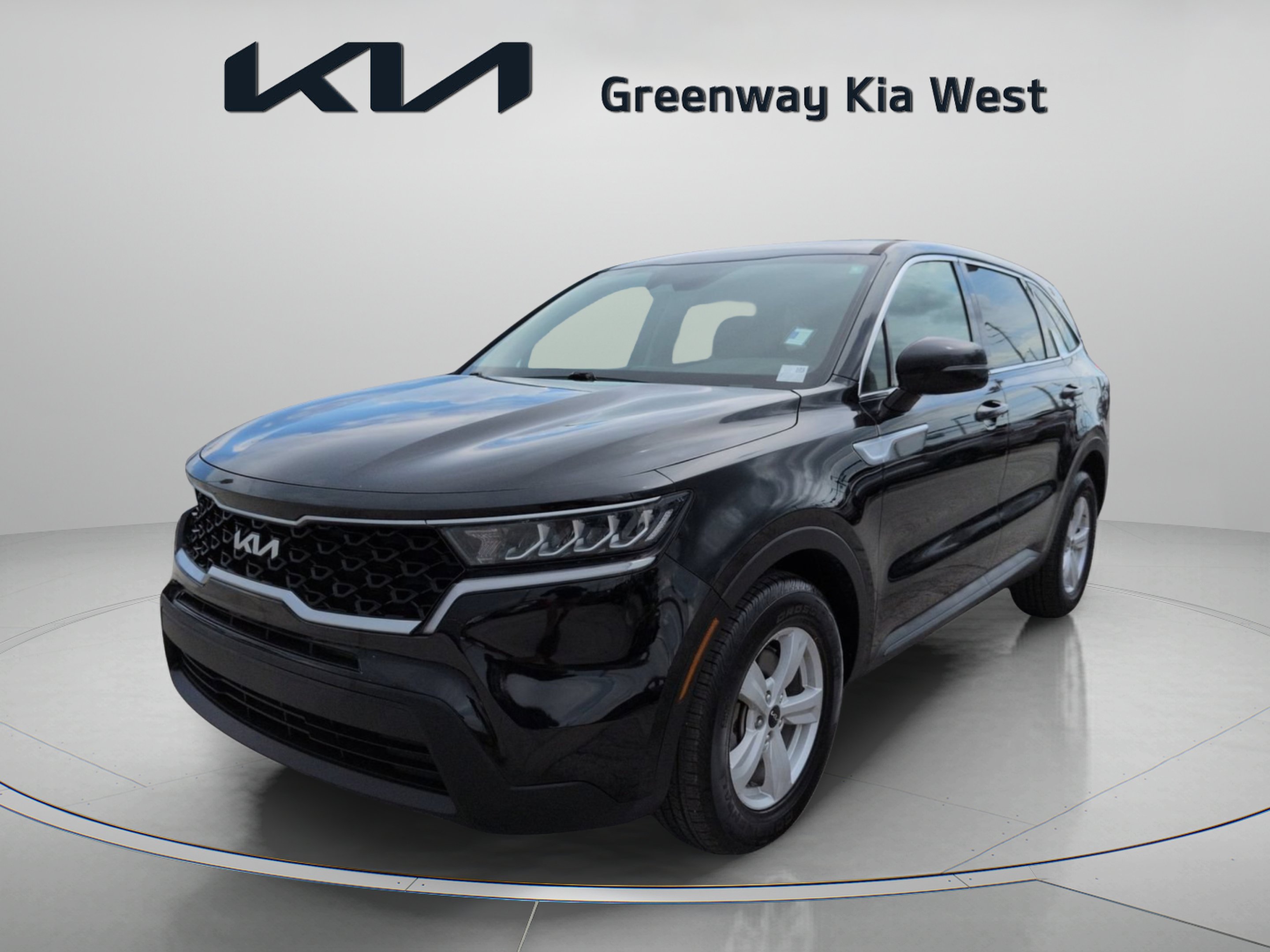 Certified Used 2023 Ebony Black Kia LX image 4