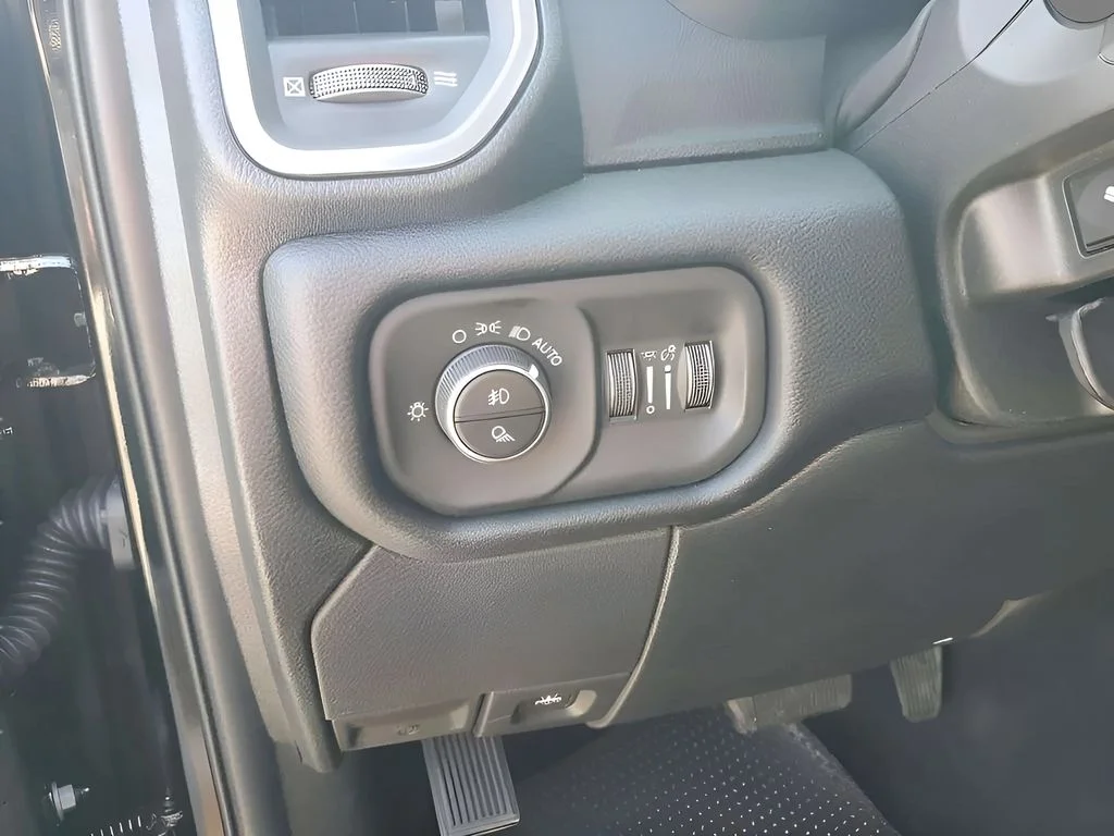 2025 RAM 2500 Laramie - Photo 83
