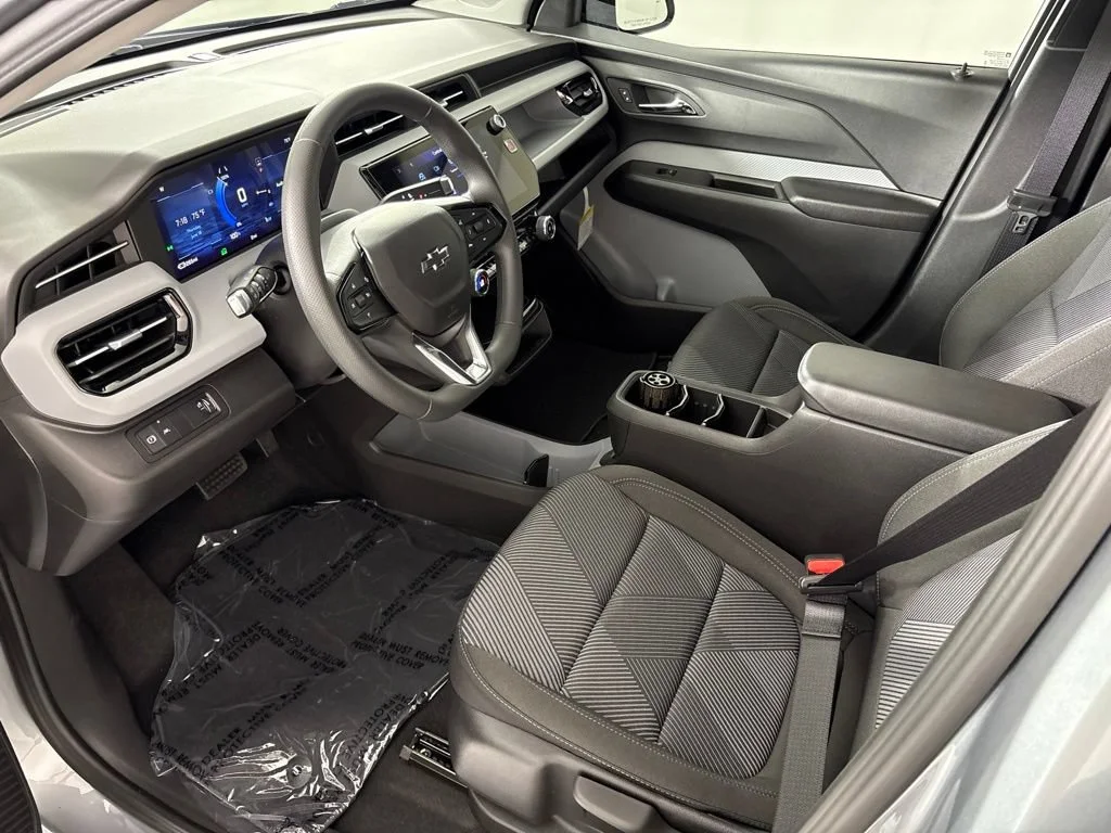 2027 Chevrolet Bolt LT - Photo 30