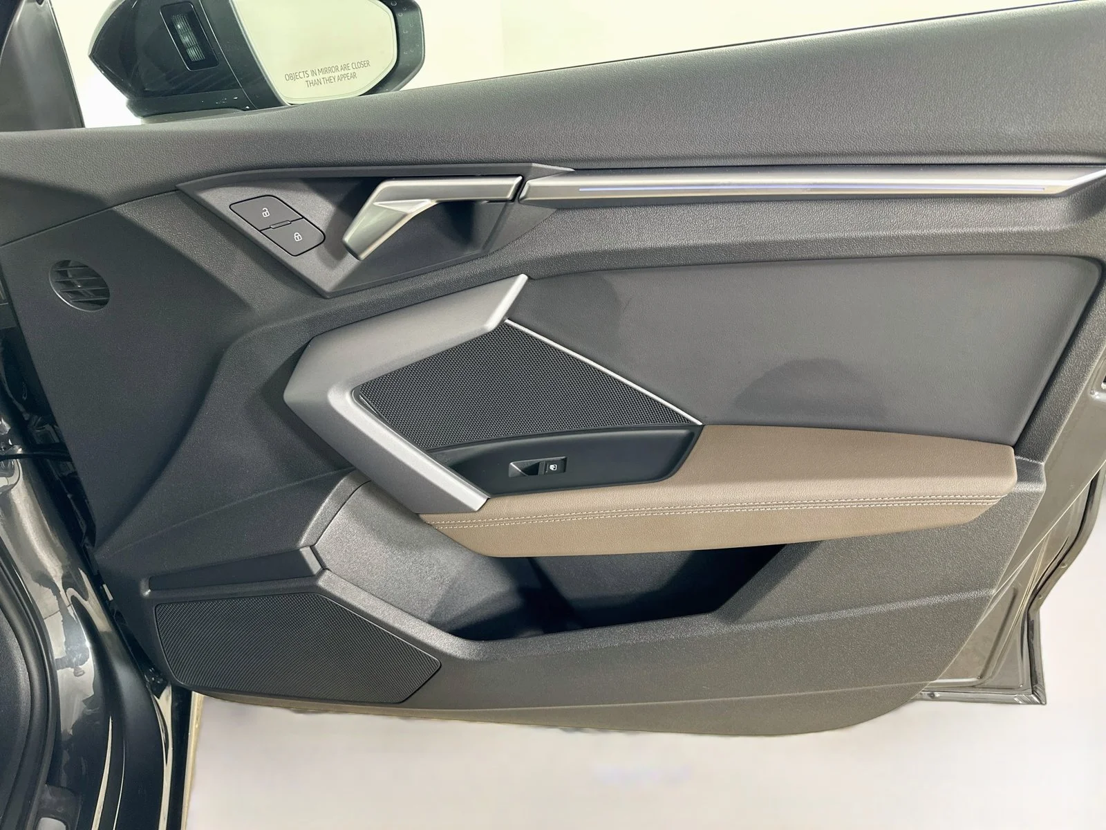 Used 2025 Gray Audi  image 41