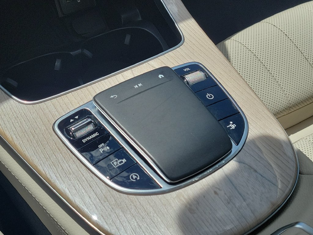 Certified Used 2023 MANUFAKTUR Moonlight White Mercedes-Benz E 450 image 31