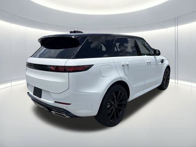 New 2026 Fuji White Land Rover Dynamic SE image 5
