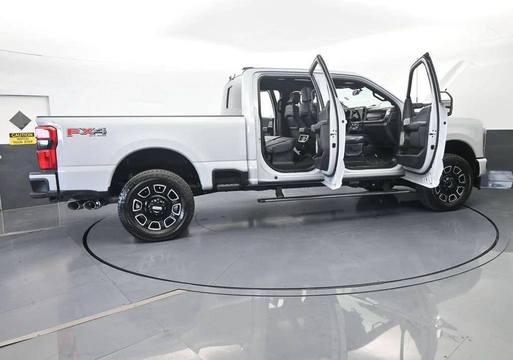 Used 2026 Gray Ford XL image 88