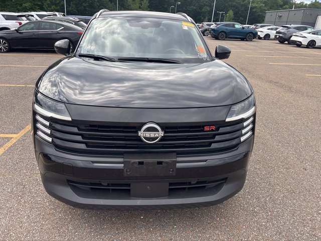 Certified Used 2025 Super Black Nissan SR image 2