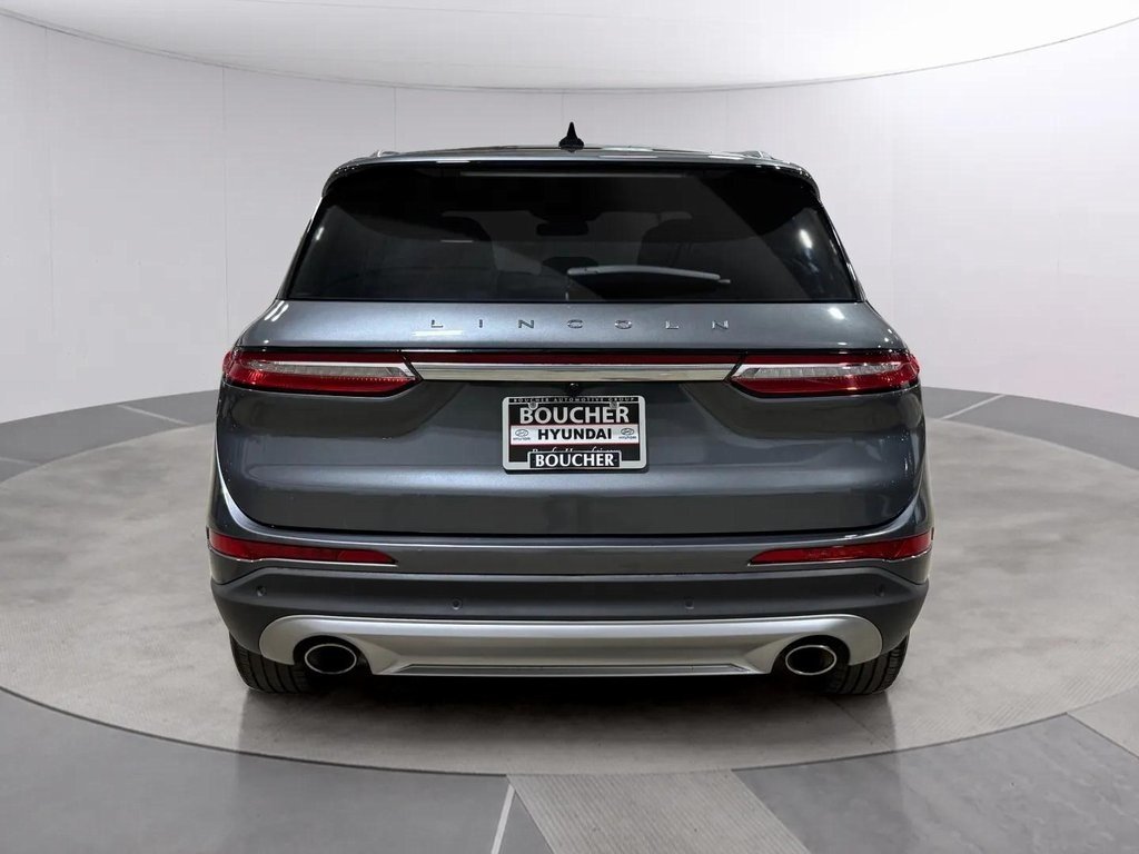 2022 Lincoln Corsair Reserve photo 3