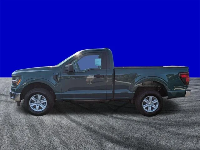 New 2026 Agate Black Metallic Ford XL image 7