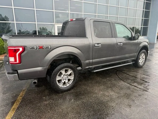 Used 2015 Magnetic Metallic Ford XLT image 3