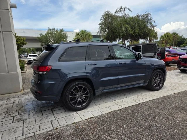 Certified Used 2021 Blue Jeep Overland image 10