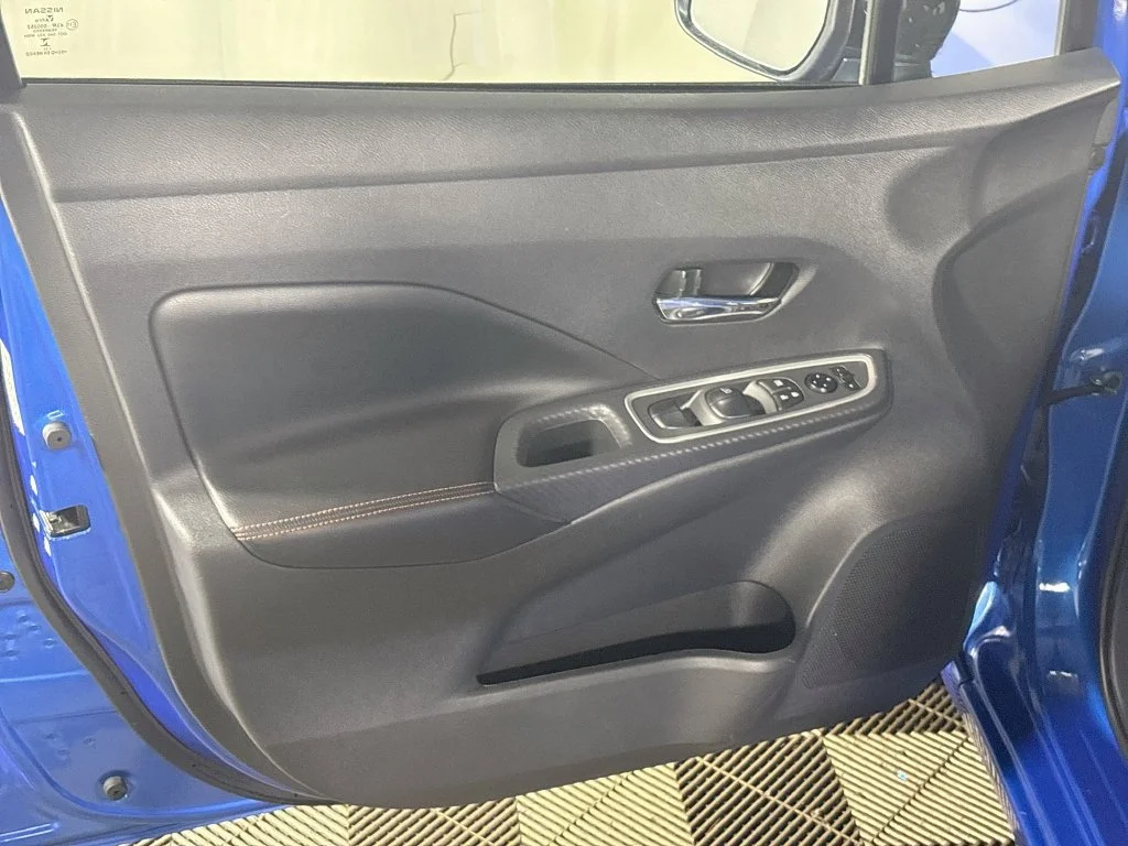 Used 2024 Blue Nissan 1.6 SR image 10