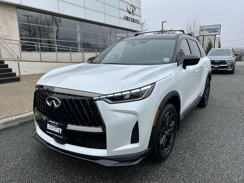 Certified Used 2026 Black INFINITI SPORT image 4