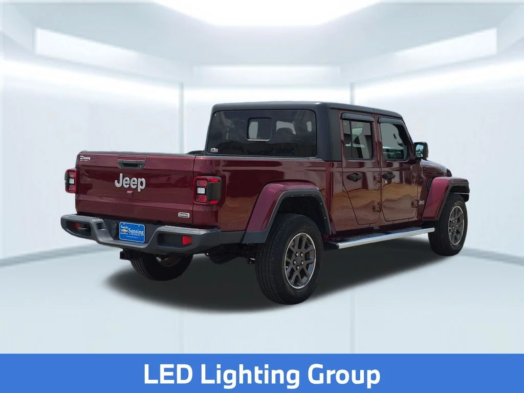 Used 2021 Red Jeep Overland image 6