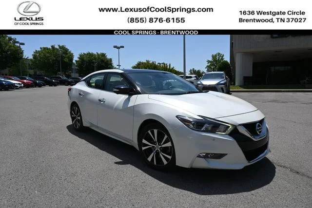 2016 Nissan Maxima Platinum's photo