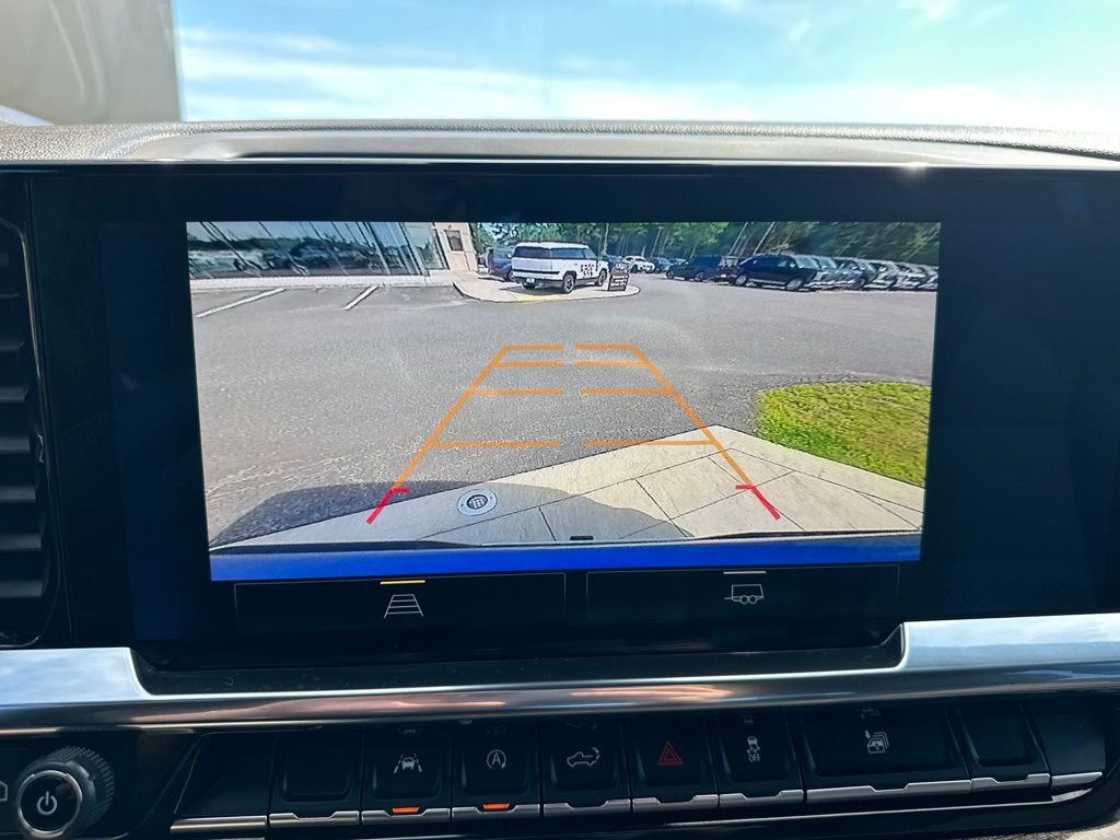 Used 2025 Blue Chevrolet LT image 19