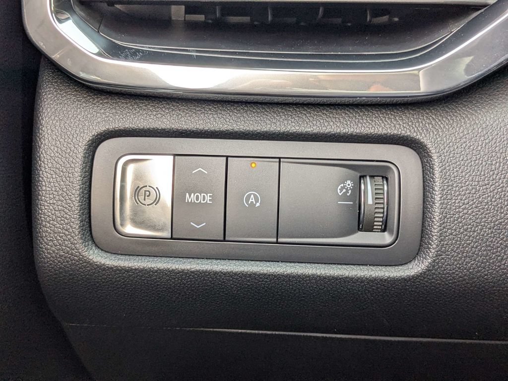 2026 GMC Acadia Denali - Photo 25