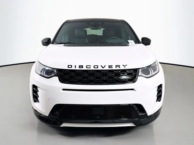 New 2026 White Land Rover Landmark image 2
