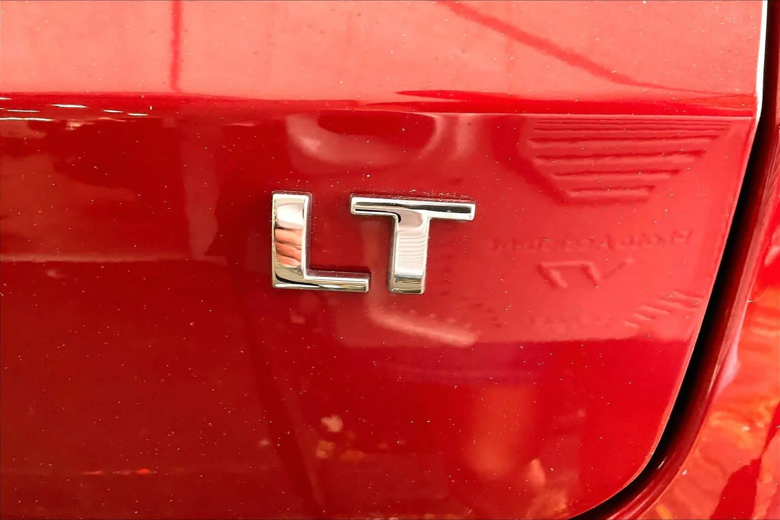 Used 2021 Scarlet Red Metallic Chevrolet LT image 10