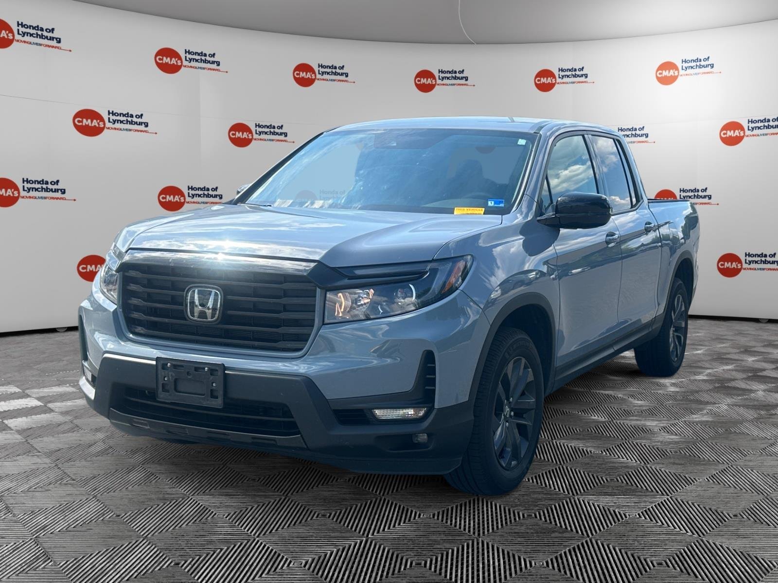 Used 2023 GRAY Honda  image 1