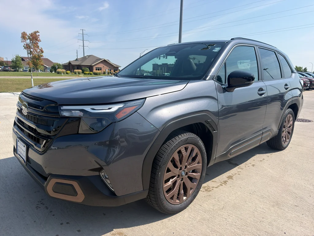 New 2026 MAGNETITE GRAY METALLIC Subaru Sport image 2