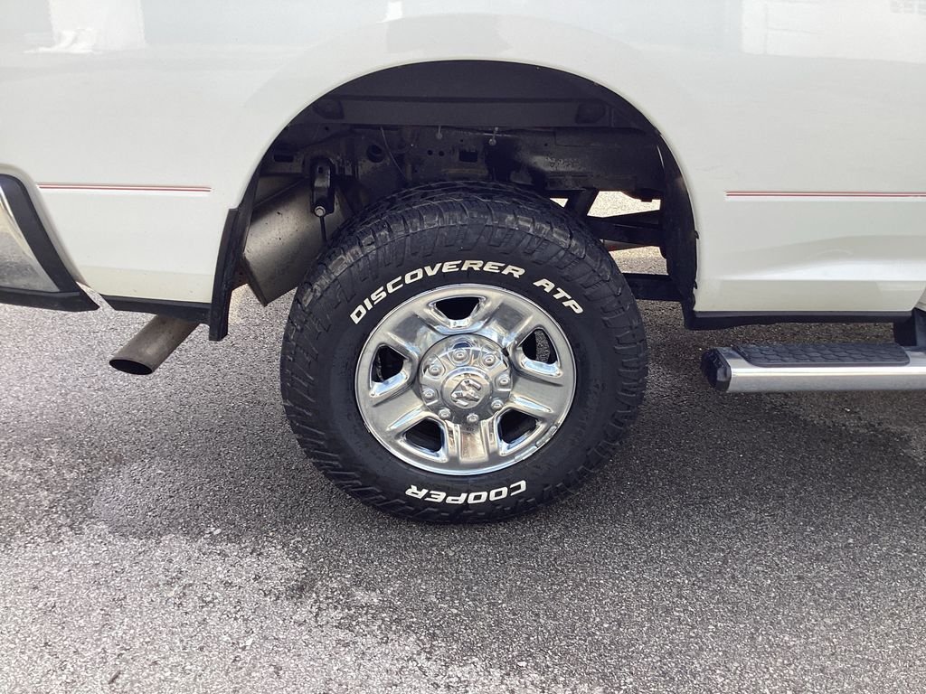 Used 2021 White Ram Tradesman image 20
