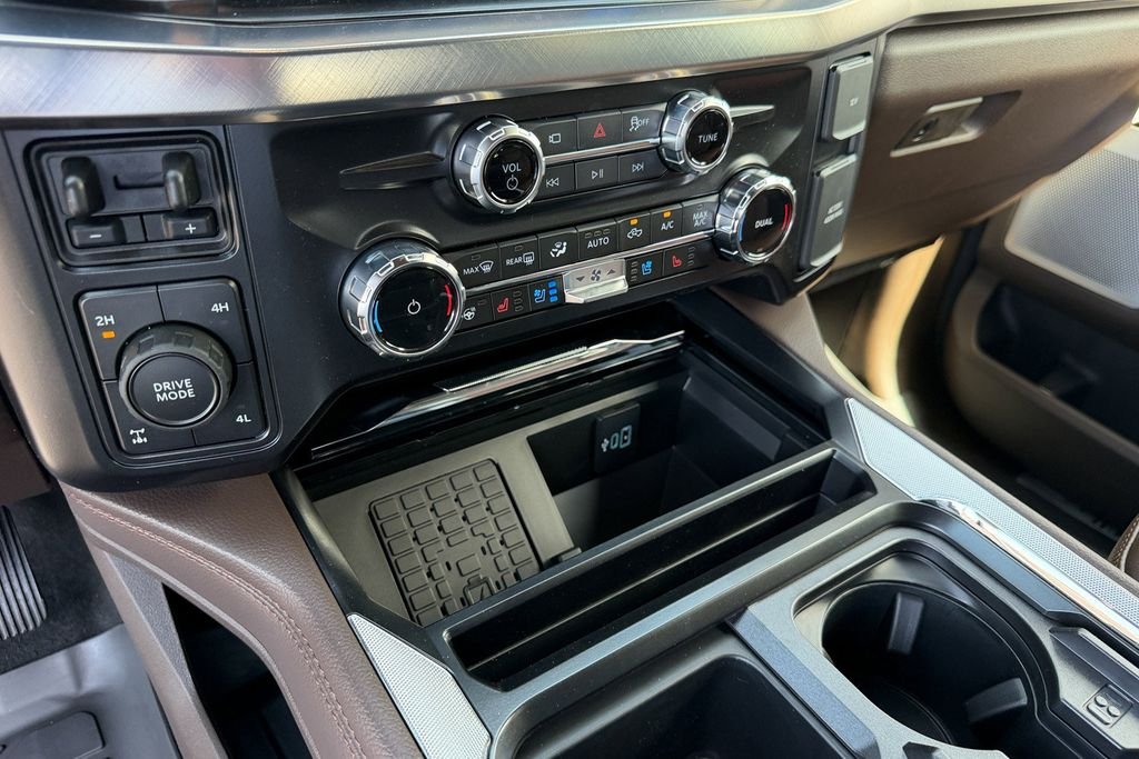 New 2026 Agate Black Metallic Ford F-250® King Ranch® image 25