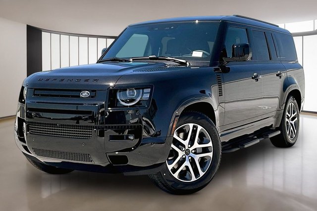 2026 Land Rover Defender 130 X-Dynamic SE
