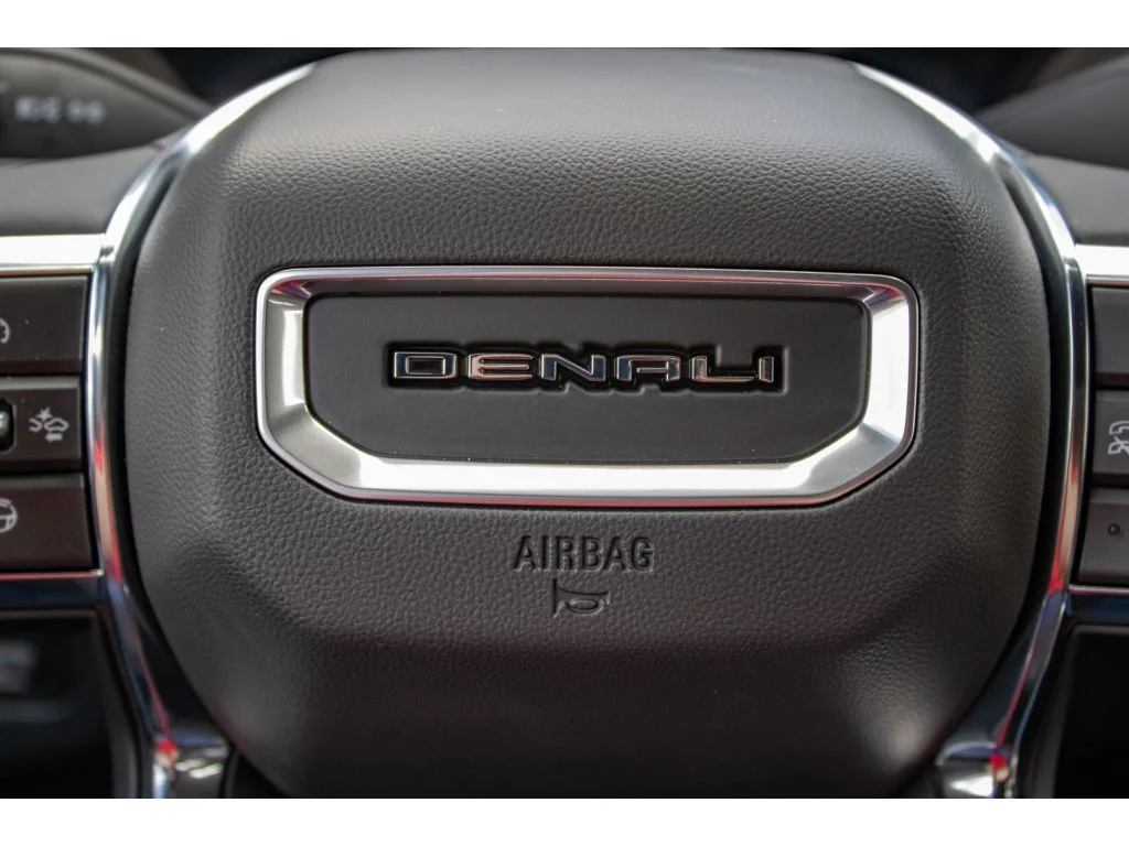 2026 GMC Yukon Denali - Photo 45