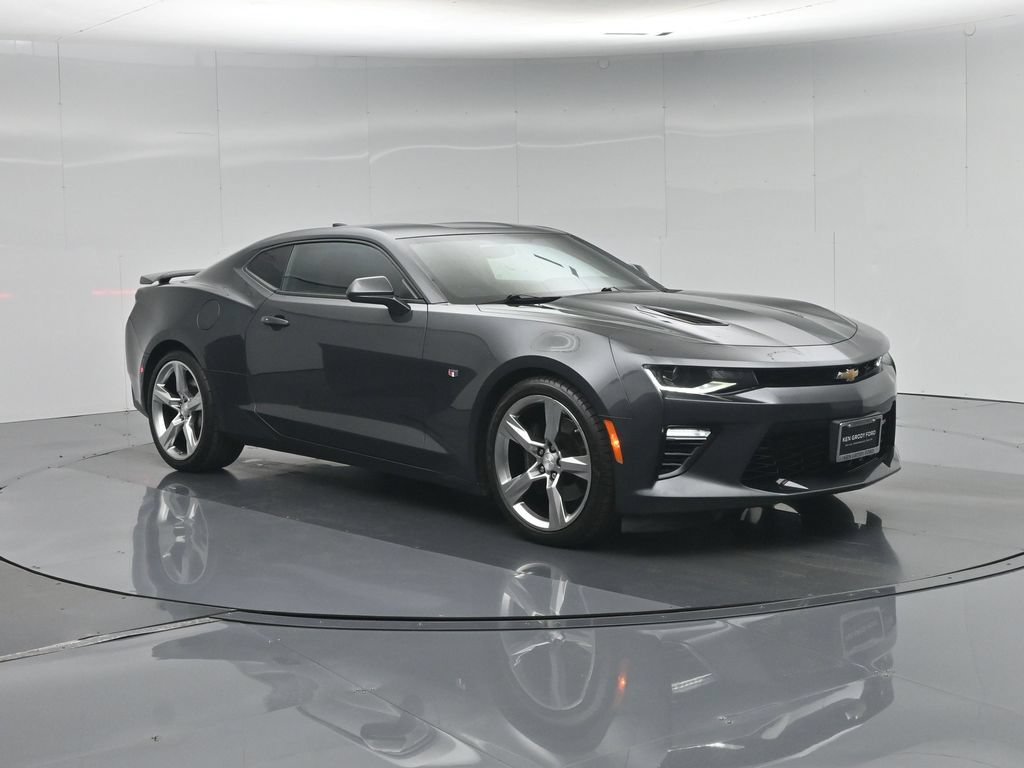 Used 2018 Gray Chevrolet SS image 24