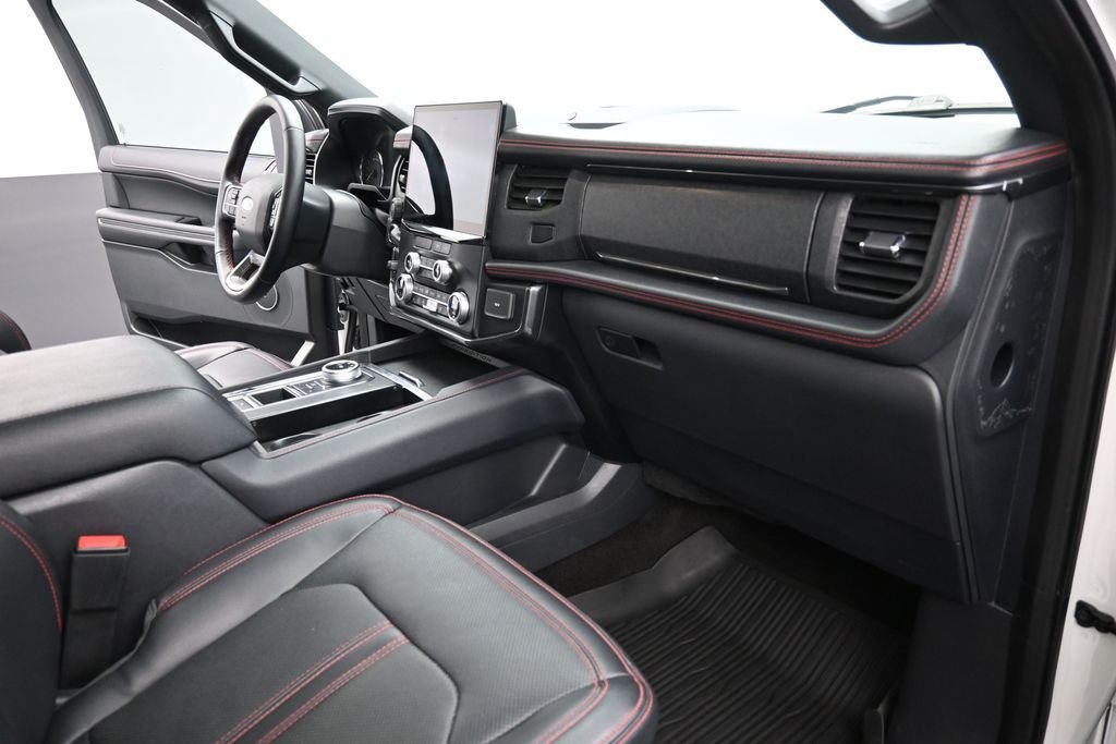 Used 2023 White Ford Limited image 26