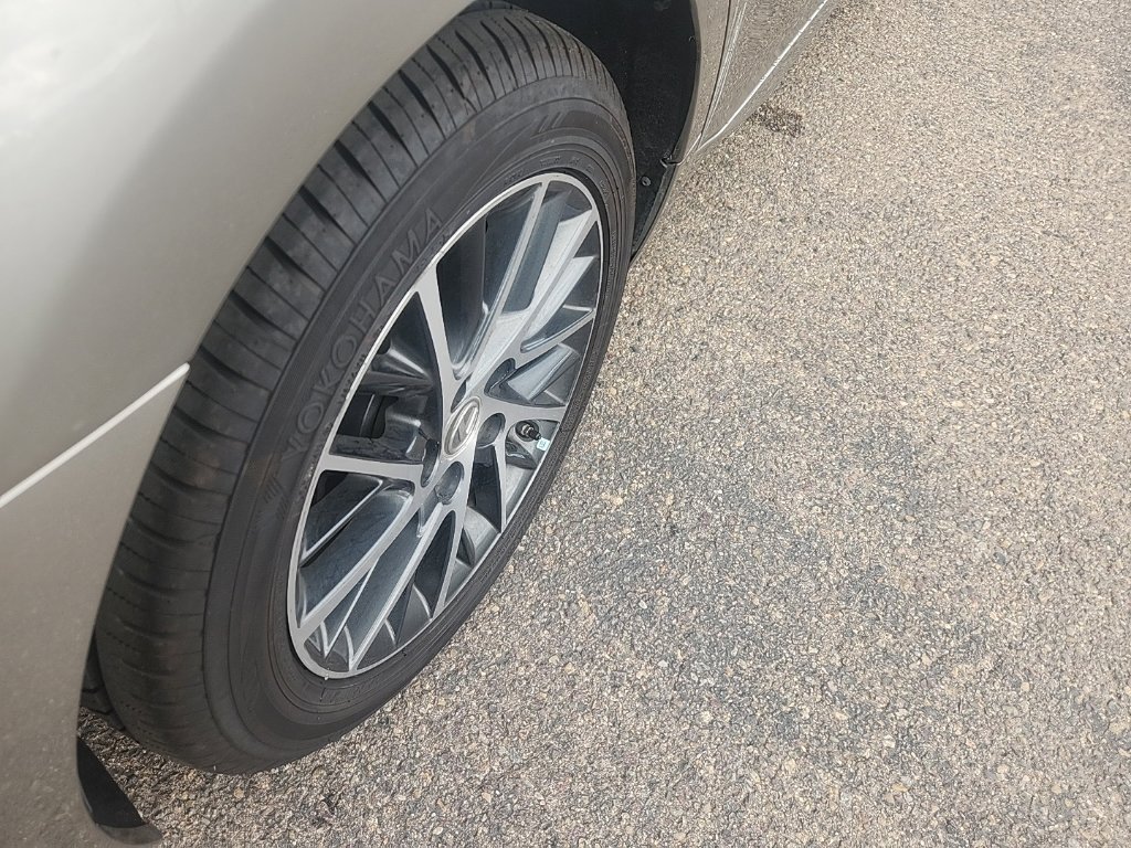 Used 2017 Silver Lexus 350 image 14