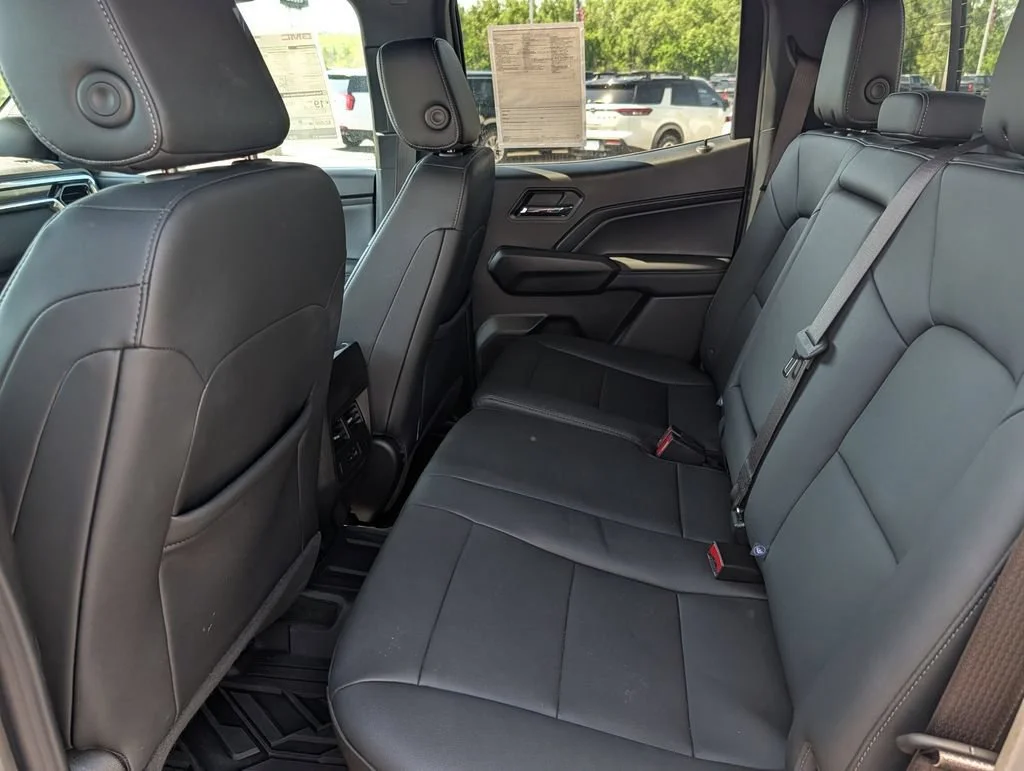 2026 GMC Canyon Elevation - Photo 7